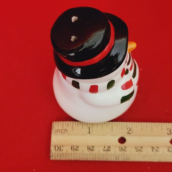 Vintage Salt Pepper Snowman Shaker - Picture 10 of 12